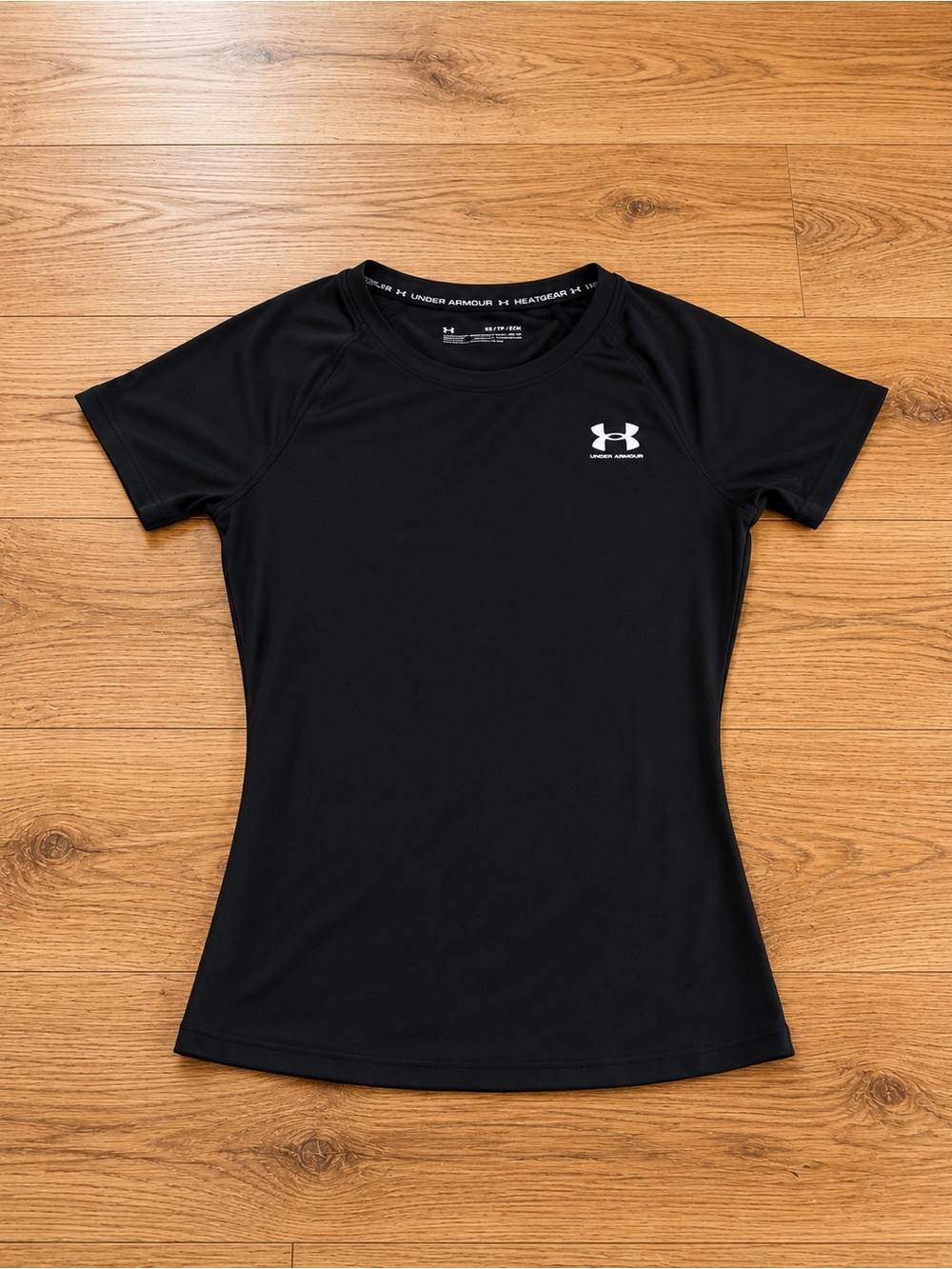 Under Armour Black Women’s Short Sleeve HeatGear Tee